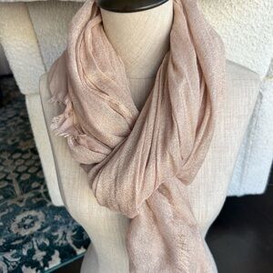 Elegant Gold Scarf